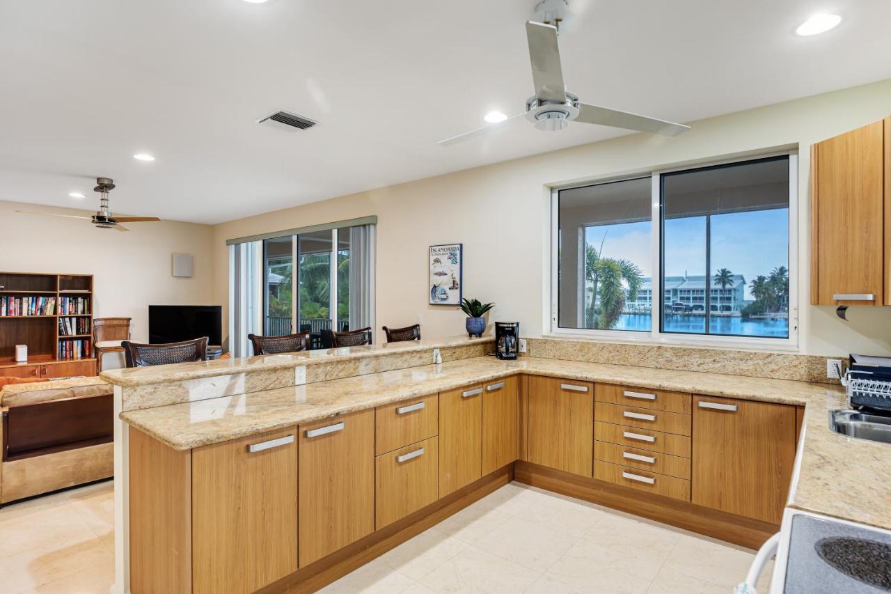Waterfront Wonder Villa Islamorada Bagian luar foto