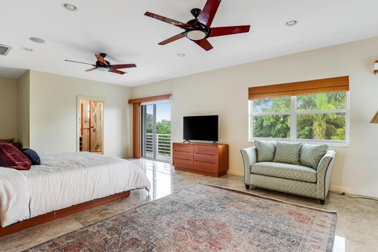 Waterfront Wonder Villa Islamorada Bagian luar foto