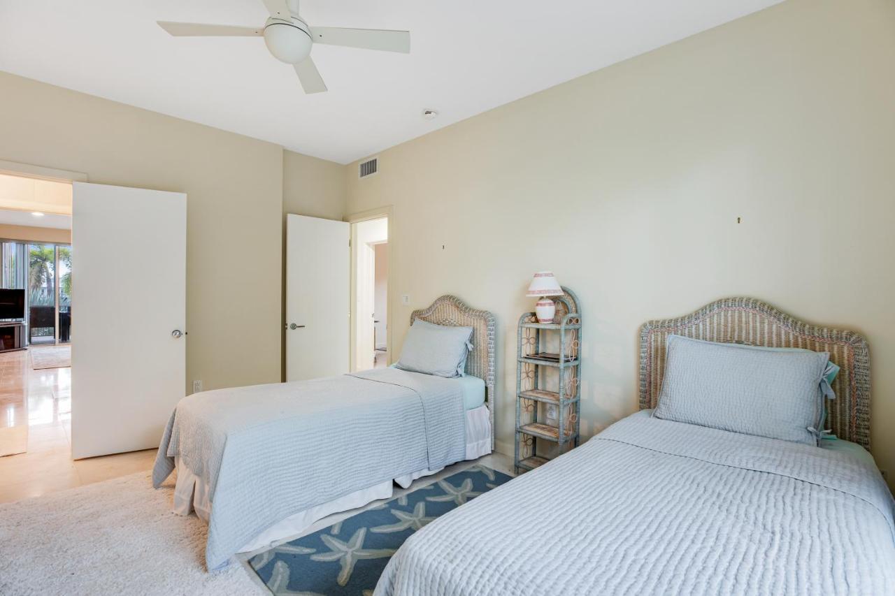 Waterfront Wonder Villa Islamorada Bagian luar foto